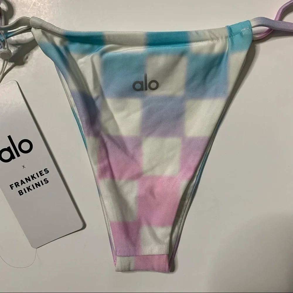 Frankies Bikinis new tags